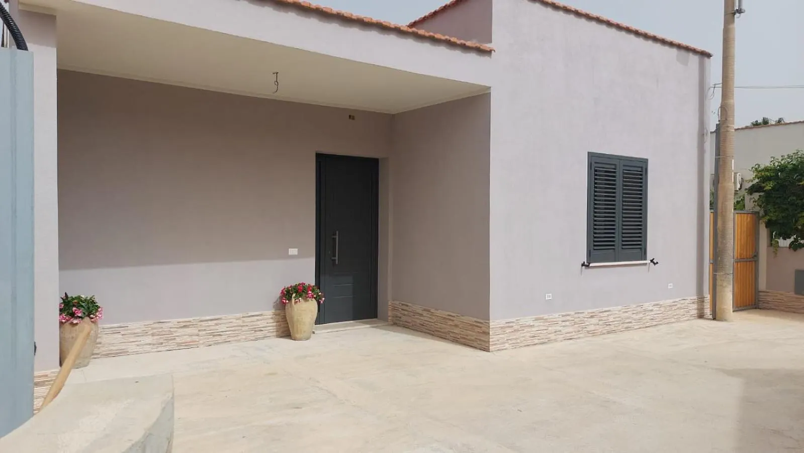 Holiday home Surf&Fly - Room In Villa Locogrande Italy